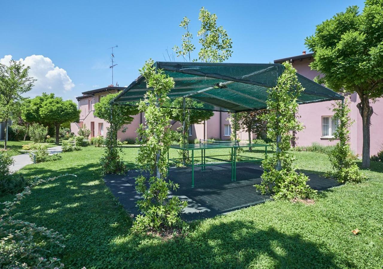 Villaggio Turistico Lugana Marina Sirmione Bagian luar foto